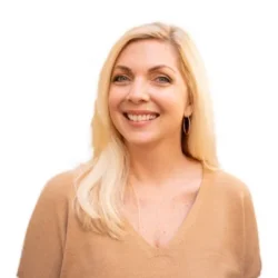 Shelli Hayman, Senior Vice President, Small Business Lending, at Momentus Capital